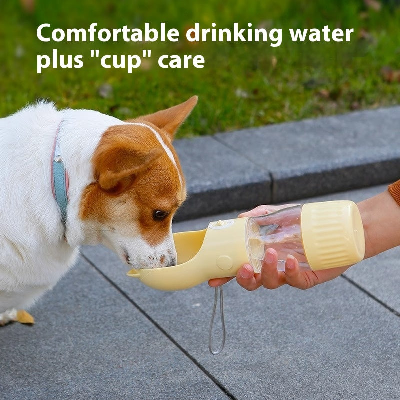 Portable Pet Water Bottle – One-Hand Hydration On-the-Go