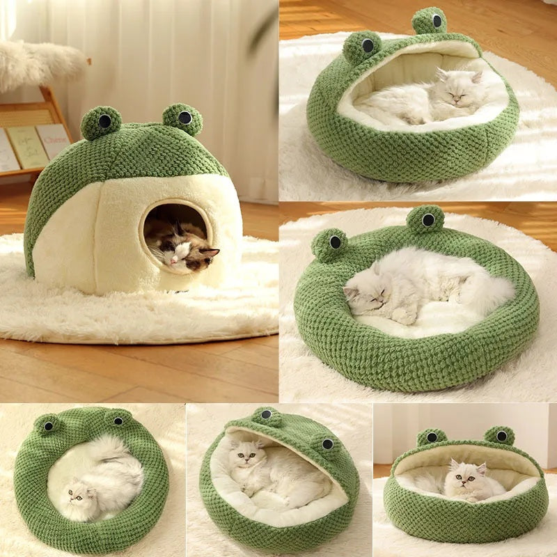 Frog Haven™ Plush Pet Cave – Cozy Winter Bed for Small Cats & Dogs (Up to 5kg)
